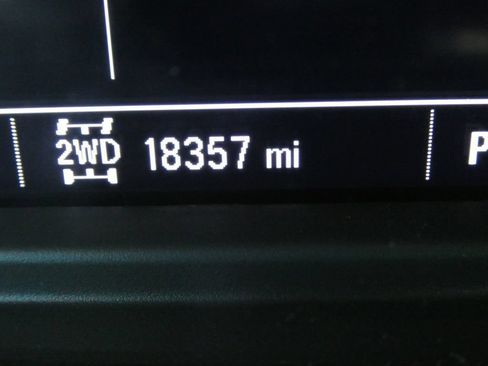 Certified 2023 Chevrolet Silverado 1500 Custom AWD/4WD image 30