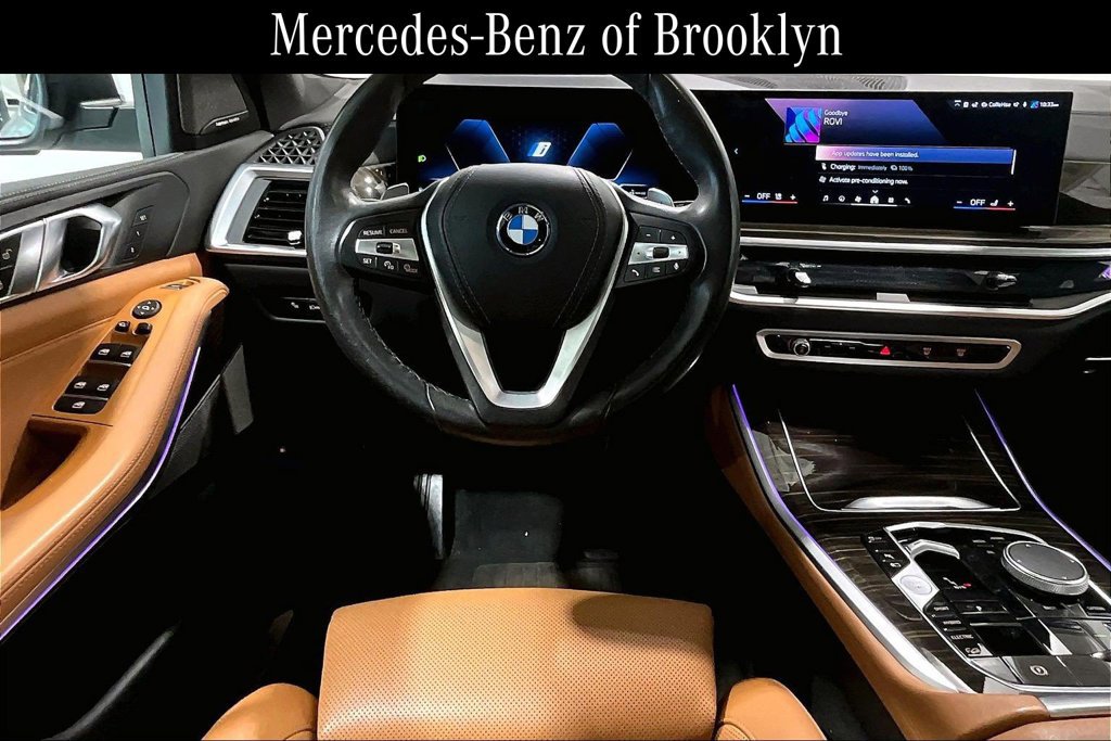 Used 2024 BMW X5 xDrive50e w/ Premium Package AWD/4WD image 5