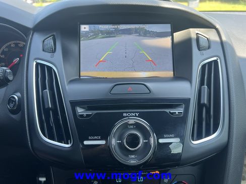 Used 2016 Ford Focus ST w/ Equipment Group 402A FWD image 8
