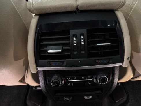 Used 2016 BMW X5 xDrive50i image 39