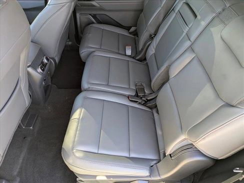 New 2026 Ford Explorer Active w/ Active Comfort Package AWD/4WD image 16