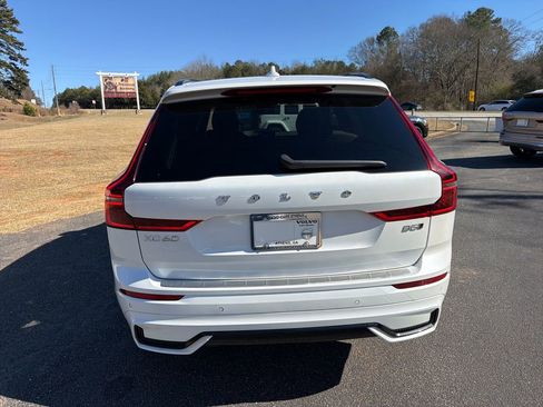 Used 2026 Volvo XC60 B5 Plus w/ Protection Package Premier image 4