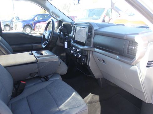 Used 2025 Ford F150 XLT w/ Equipment Group 301A Standard image 23