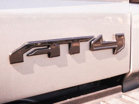 Used 2023 GMC Sierra 1500 AT4 w/ AT4 Premium Package AWD/4WD image 43
