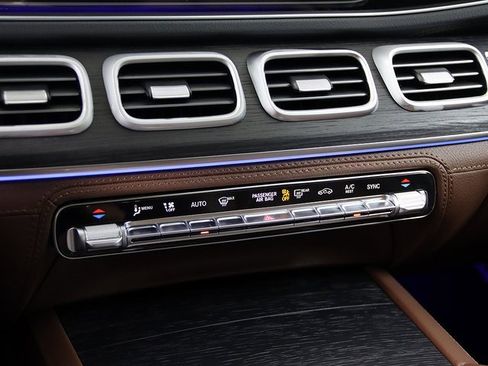 Certified 2026 Mercedes-Benz GLE 450 GLE 450 image 24