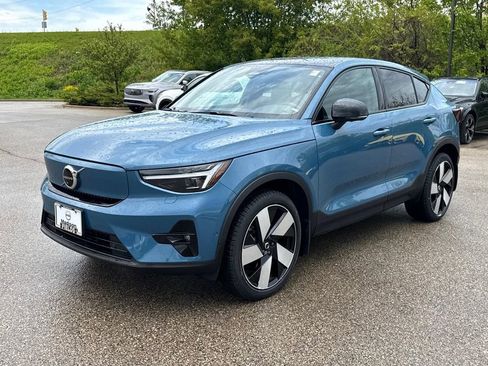 Certified 2023 Volvo C40 P8 Recharge Ultimate w/ Protection Package Premier AWD/4WD image 1