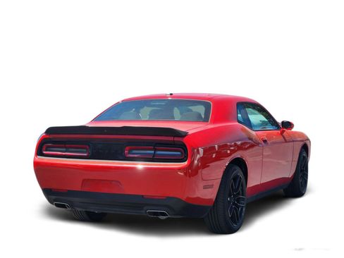 Used 2022 Dodge Challenger SXT w/ Blacktop Package RWD image 4