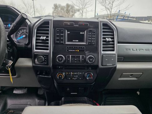 Used 2017 Ford F250 XLT w/ XLT Value Package image 22