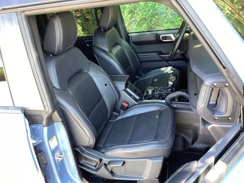 New 2025 Ford Bronco Badlands image 35