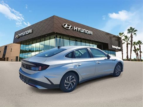 New 2026 Hyundai Sonata Blue image 3