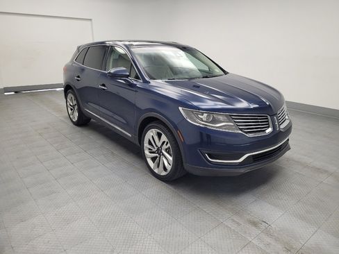 Used 2017 Lincoln MKX Reserve w/ Driver Assistance Package image 13