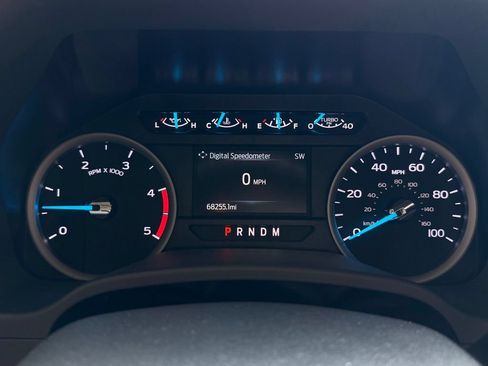 Used 2022 Ford F250 XLT w/ XLT Value Package AWD/4WD image 12