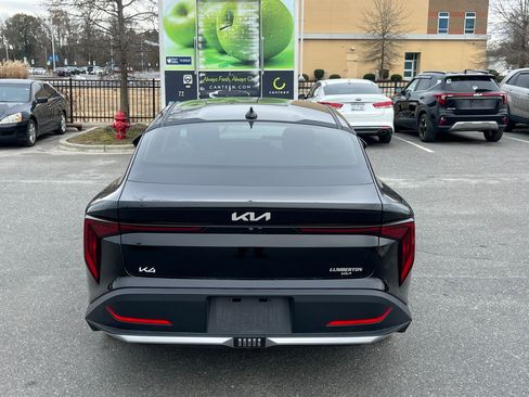 Used 2025 Kia K4 LXS image 7