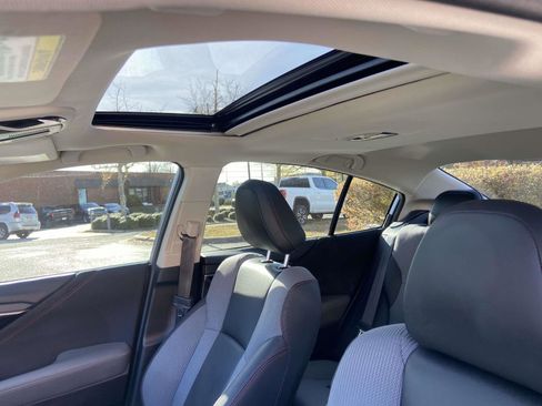 Used 2022 Subaru Legacy Sport image 3