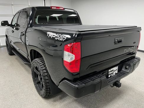 Used 2018 Toyota Tundra SR5 AWD/4WD image 8