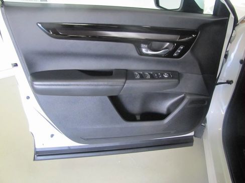 Certified 2025 Honda CR-V EX-L image 12