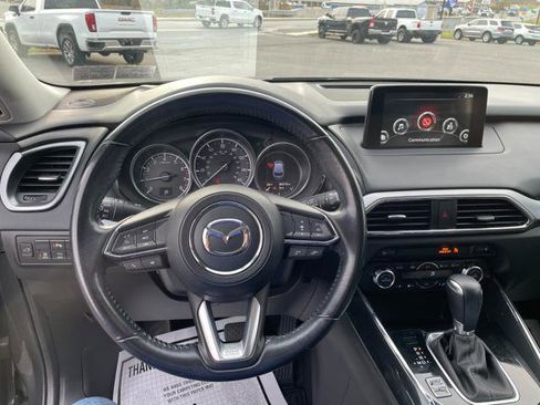 Used 2018 MAZDA CX-9 Touring w/ Touring Premium Package image 19