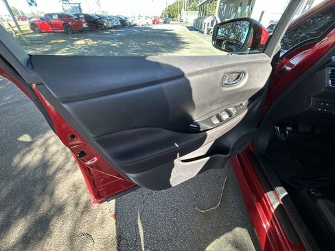 Used 2020 Nissan Leaf SV w/ SV All Weather Package image 12