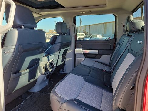 Used 2024 Ford F250 Limited image 16