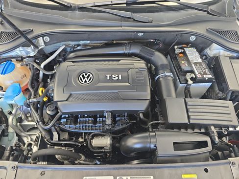Used 2017 Volkswagen Passat 1.8T SE FWD image 30