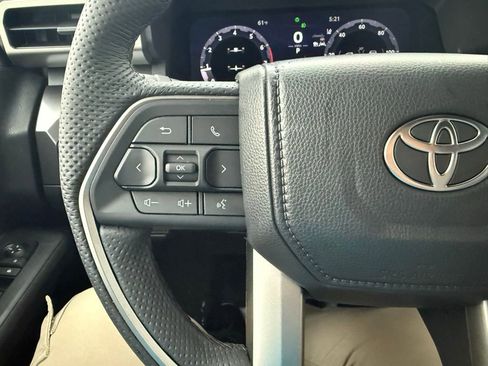 New 2025 Toyota Tacoma TRD Off-Road AWD/4WD image 16