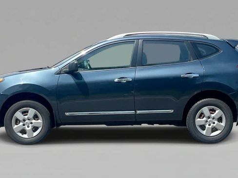 Used 2014 Nissan Rogue S w/ Convenience Package AWD/4WD image 5