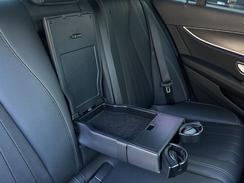 Used 2022 Mercedes-Benz E 350 Sedan image 44