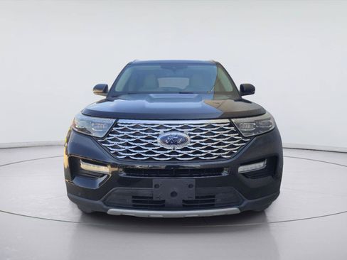 Used 2021 Ford Explorer Platinum w/ Equipment Group 601A AWD/4WD image 8