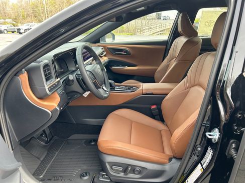 New 2026 Toyota Crown Signia AWD/4WD image 17