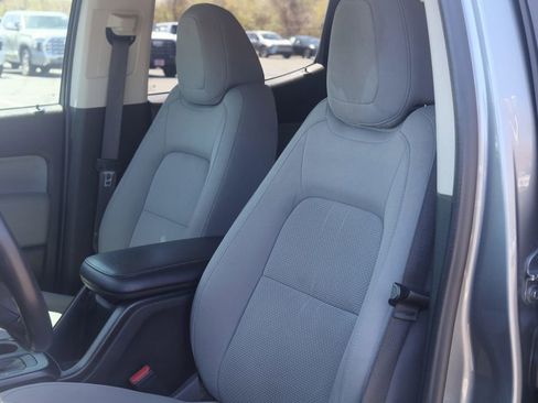 Used 2019 Chevrolet Colorado W/T w/ WT Convenience Package AWD/4WD image 26