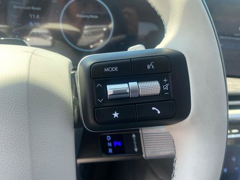 Used 2024 Hyundai Santa Fe Calligraphy image 21