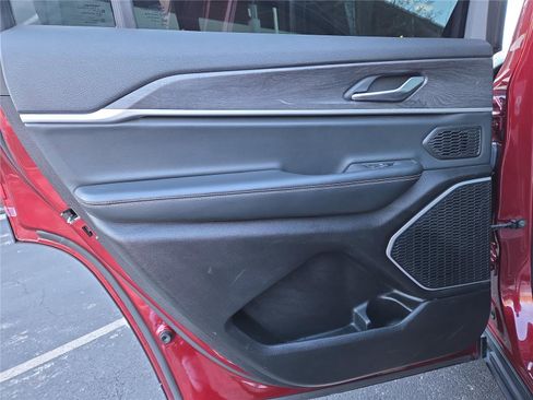 Used 2021 Jeep Grand Cherokee L Limited w/ MOPAR Finishing Package image 26