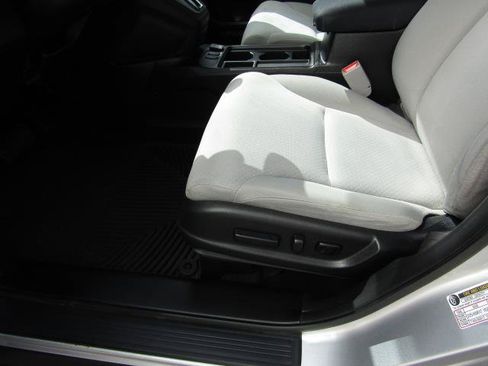 Used 2015 Honda CR-V EX image 15