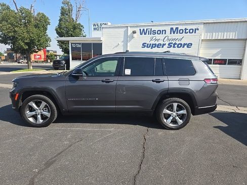 Used 2021 Jeep Grand Cherokee L Limited w/ Trailer Tow Group (B) AWD/4WD image 8