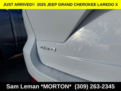 New 2025 Jeep Grand Cherokee Laredo X image 11