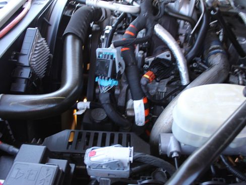 Used 2015 GMC Sierra 2500 Denali w/ Duramax Plus Package image 36