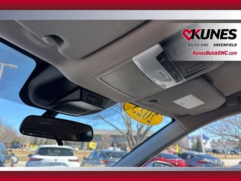 Used 2025 Nissan Rogue SV AWD/4WD image 27