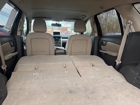 Used 2011 Ford Edge SEL image 17