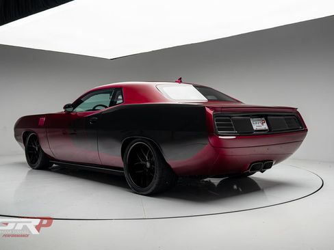 Used 2022 Dodge Challenger SRT Hellcat w/ Plus Package image 5