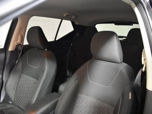 Used 2021 Nissan Kicks SV w/ Interior Electronics Package image 10