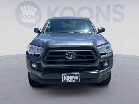 Used 2023 Toyota Tacoma SR5 AWD/4WD image 11