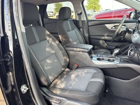 Used 2023 Chevrolet Blazer LT w/ Convenience Package FWD image 31