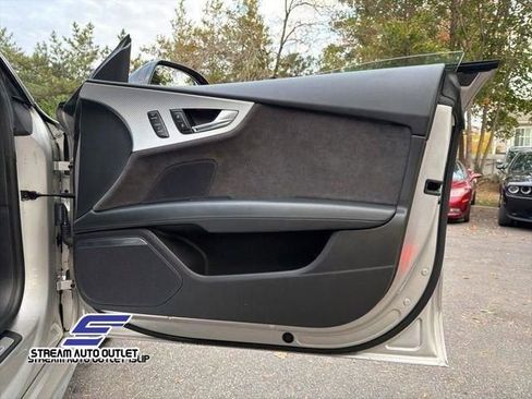 Used 2016 Audi RS 7 Prestige image 14