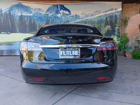 Used 2016 Tesla Model S 75 image 5