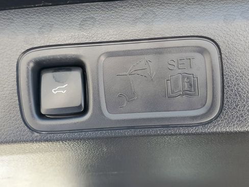 Used 2024 Ford Expedition Max Limited AWD/4WD image 11