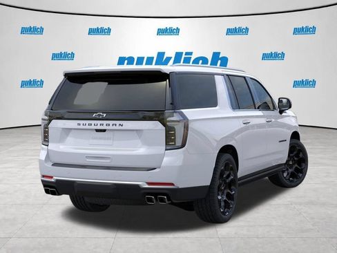 New 2026 Chevrolet Suburban High Country AWD/4WD image 4