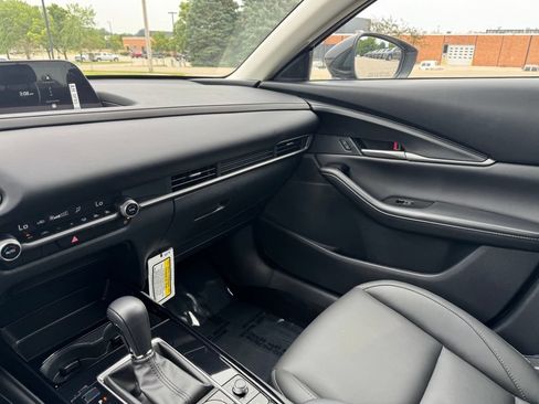 Certified 2025 MAZDA CX-30 AWD 2.5 S w/ Select Sport Pkg image 21