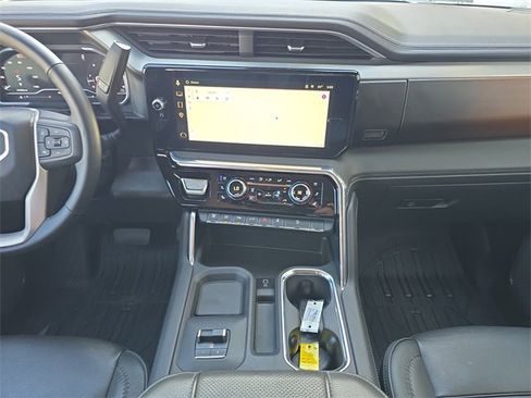 Certified 2024 GMC Sierra 2500 Denali w/ Denali Reserve Package image 13