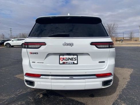 Certified 2022 Jeep Grand Cherokee L Overland w/ Luxury Tech Group IV image 12