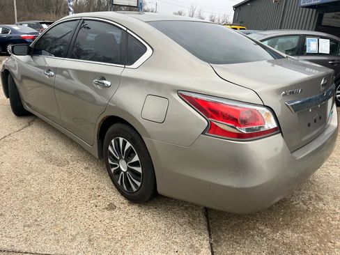 Used 2014 Nissan Altima 2.5 S image 5